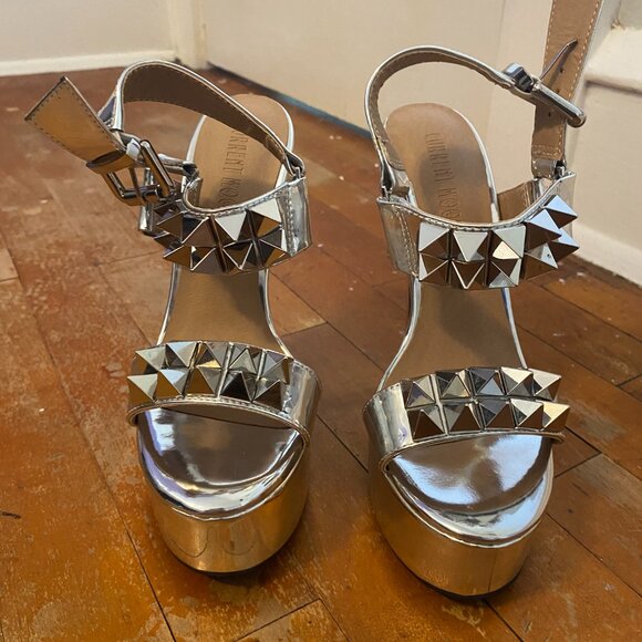 Current Mood Dolls Kill Silver Stud Heels Size 7 - Picture 2 of 6